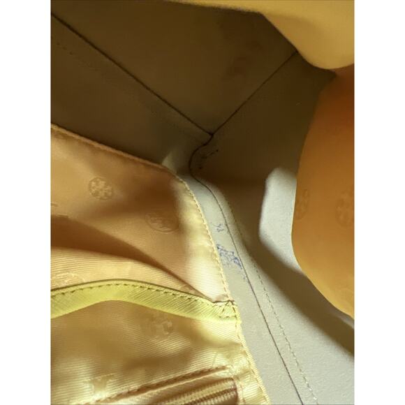 Tory Burch York Buckle Medium Tote Work Bag Yellow Saffiano Leather See Details. - Picture 14 of 16